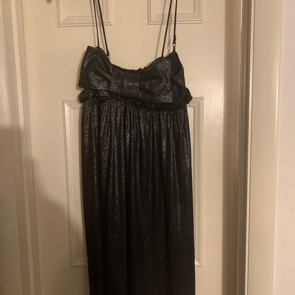 betsEy johnson size 6 never worn silver dress with big Bow and spaghetti strap